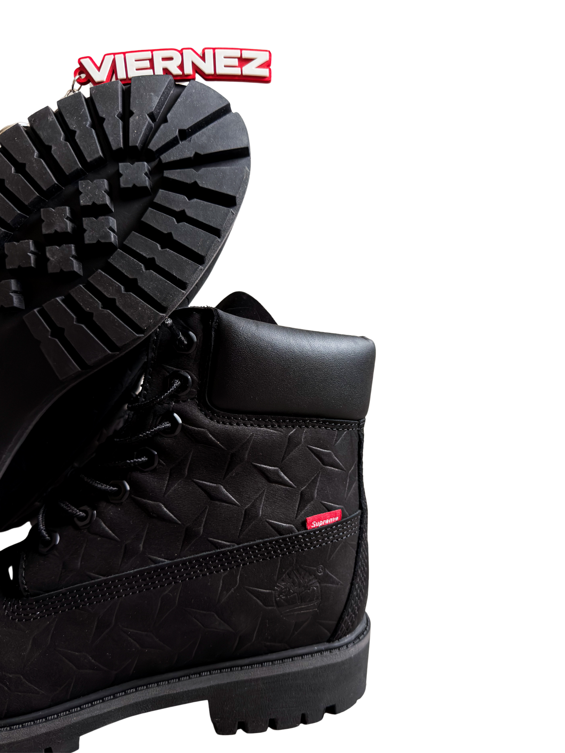 Supreme x Timberland Diamond Plate 6 Boots