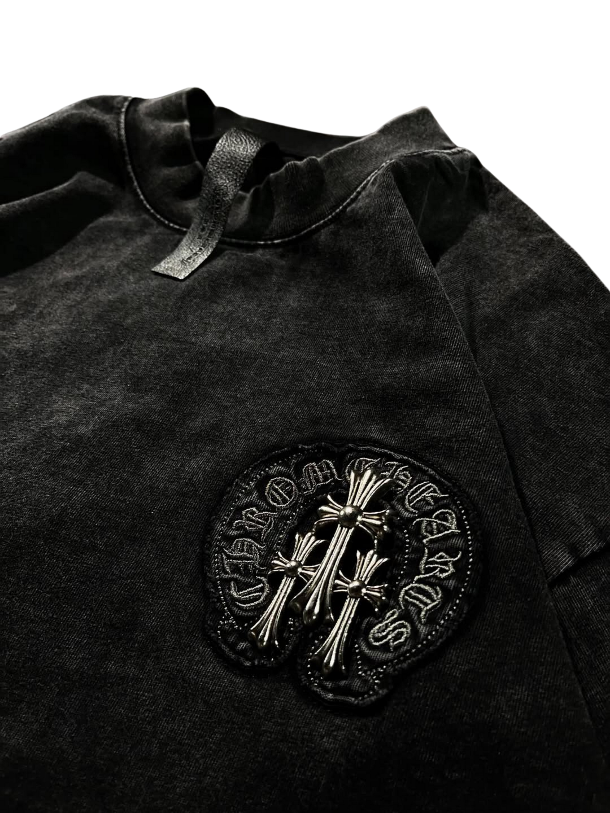 CH Triple cross tee