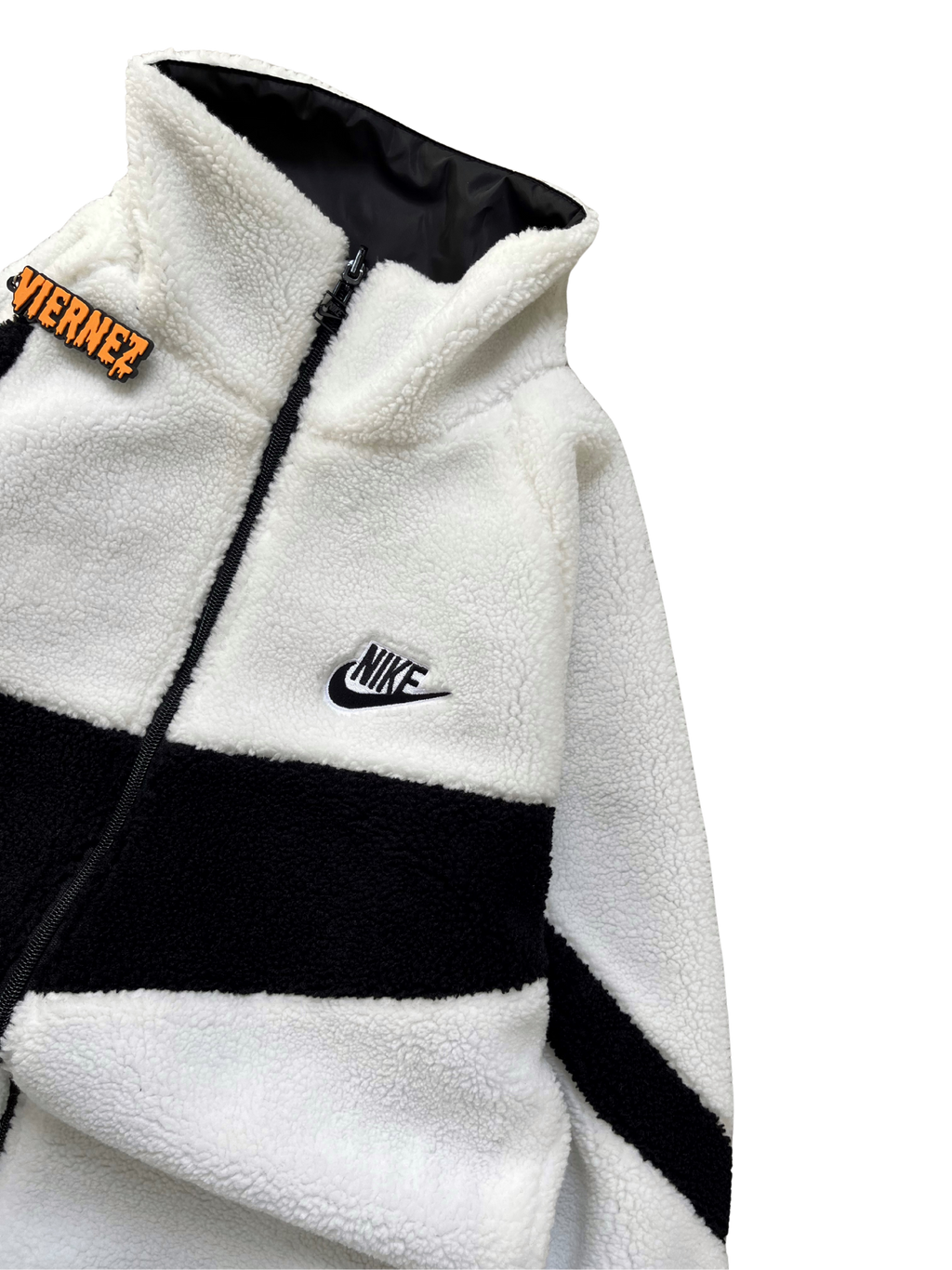 Nike swoosh fleece reversible jacket in polar white