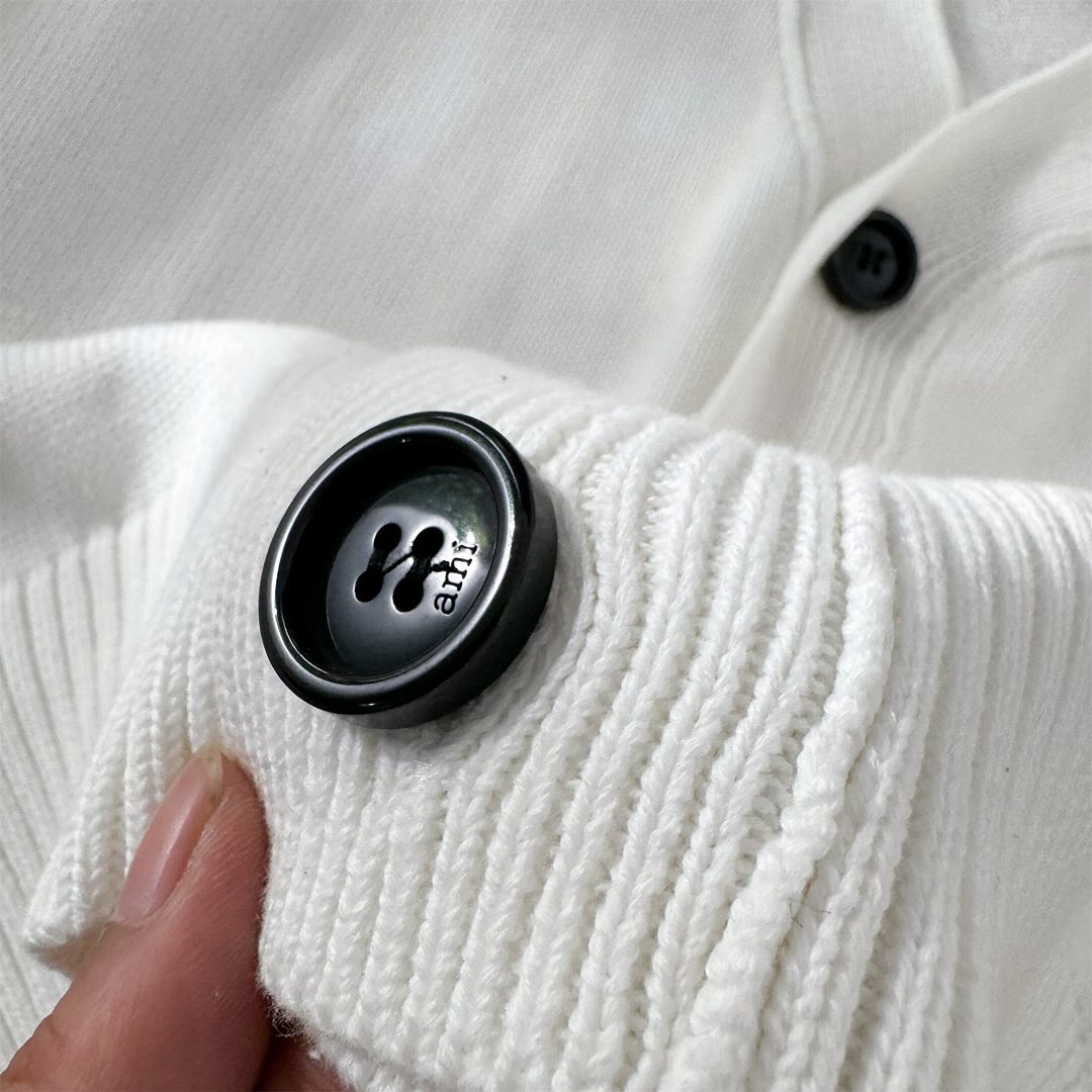 AMI buttoned cardigans