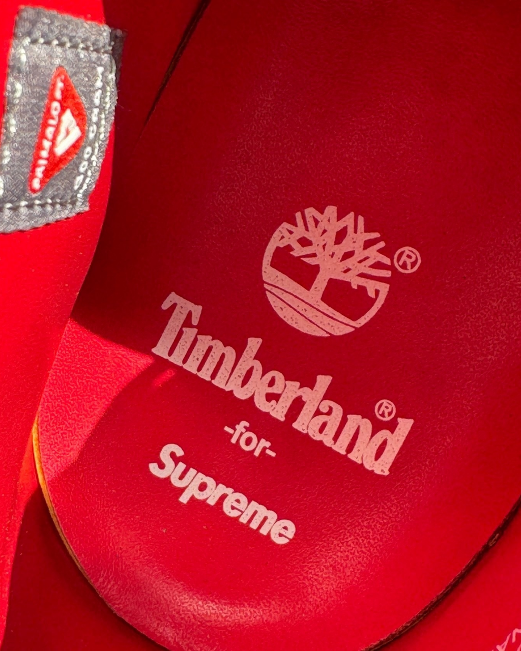 Supreme x Timberland 6-Inch Premium Waterproof Boots