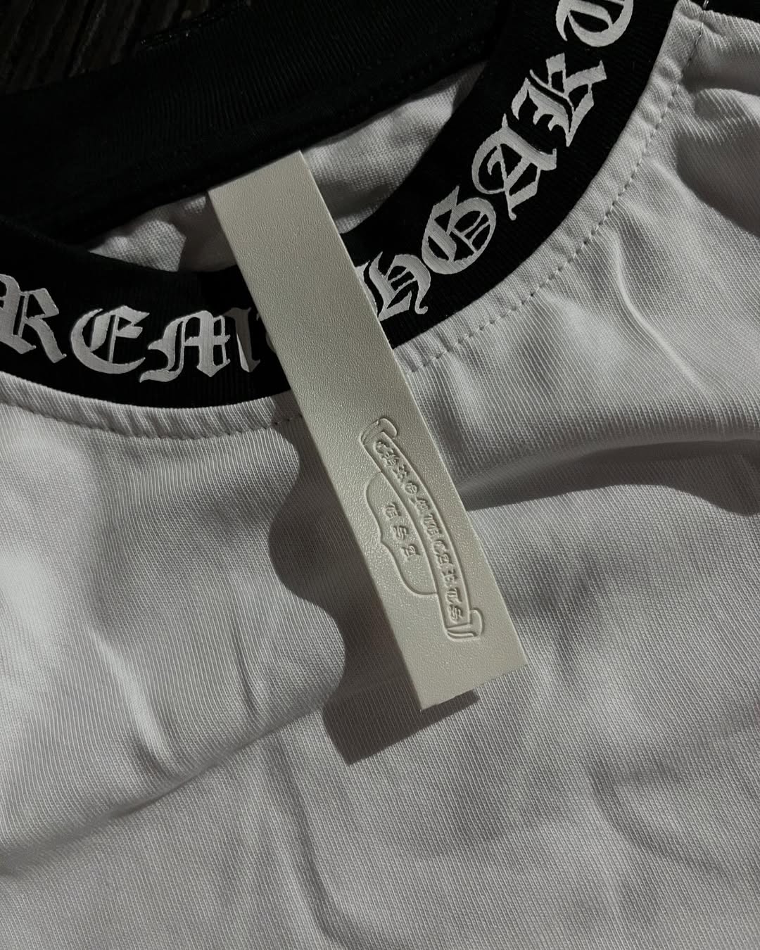 CH Black and white long sleeve