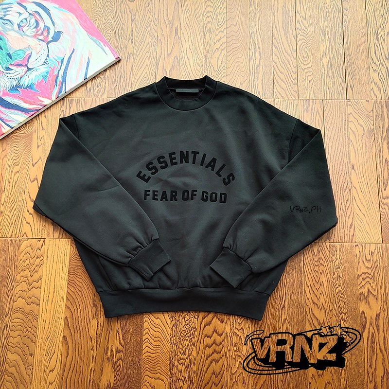 Essentials FW23 Black sweater