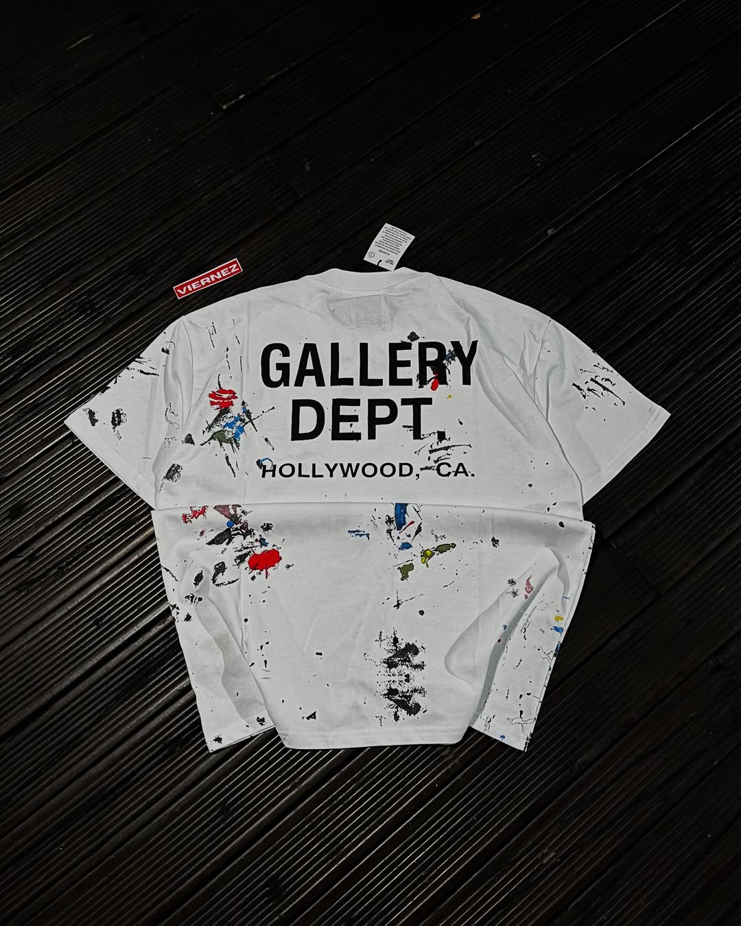 Gallery dept. splattered tee