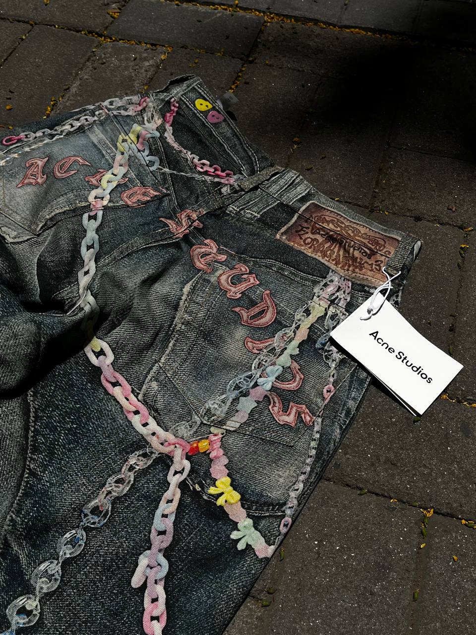 Acne Studios Trompe 1981 l’oeil Pink Chain Denim Jeans