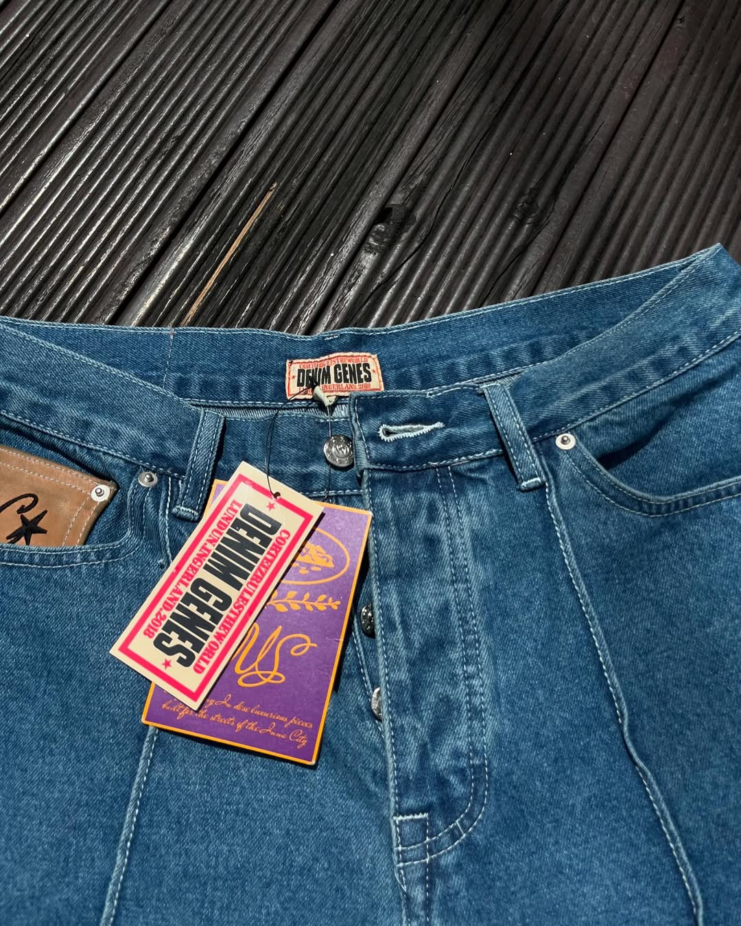 Corteiz wide leg jorts