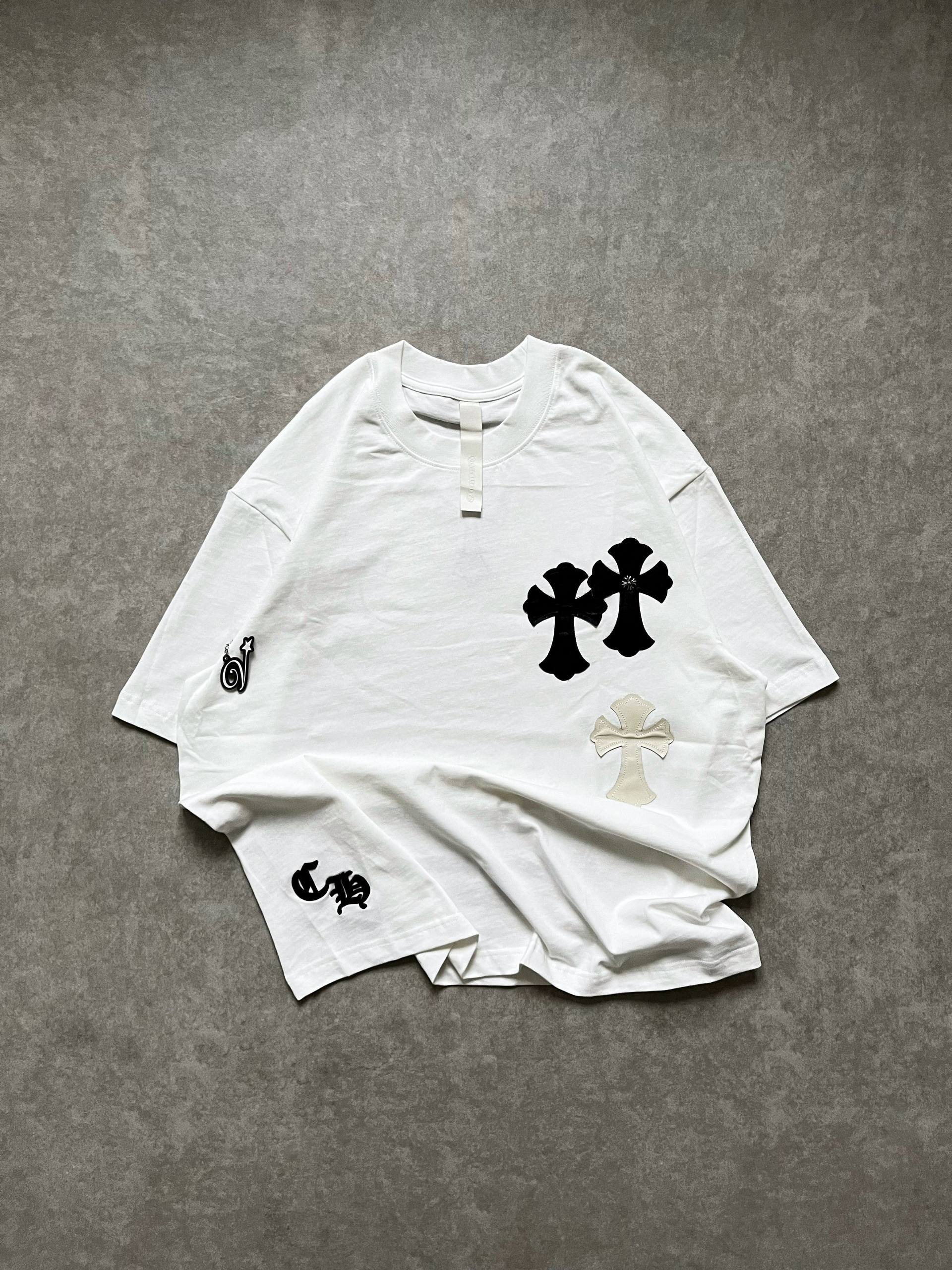 Chrome Hearts Divine row tee