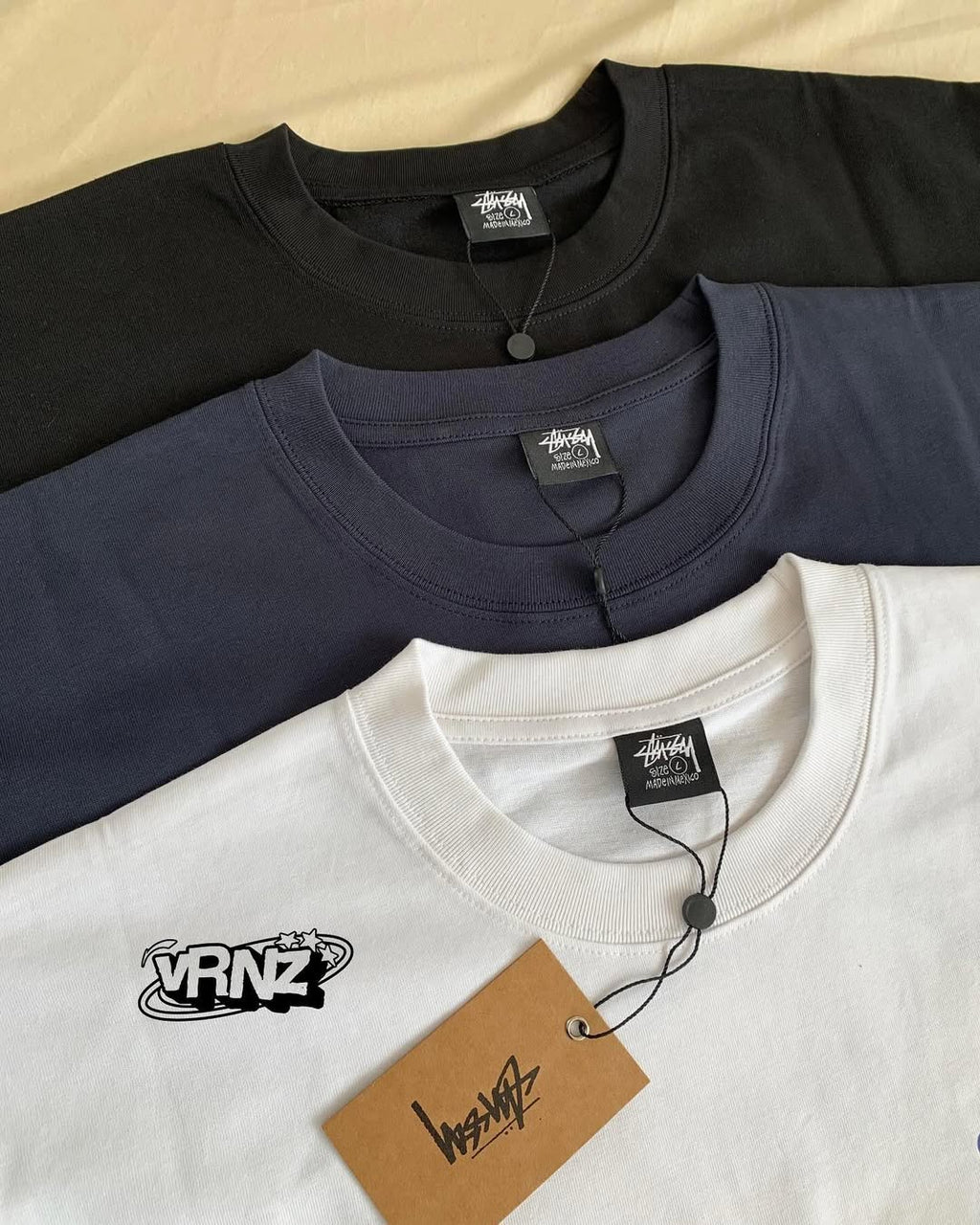 Stüssy strawberry tee